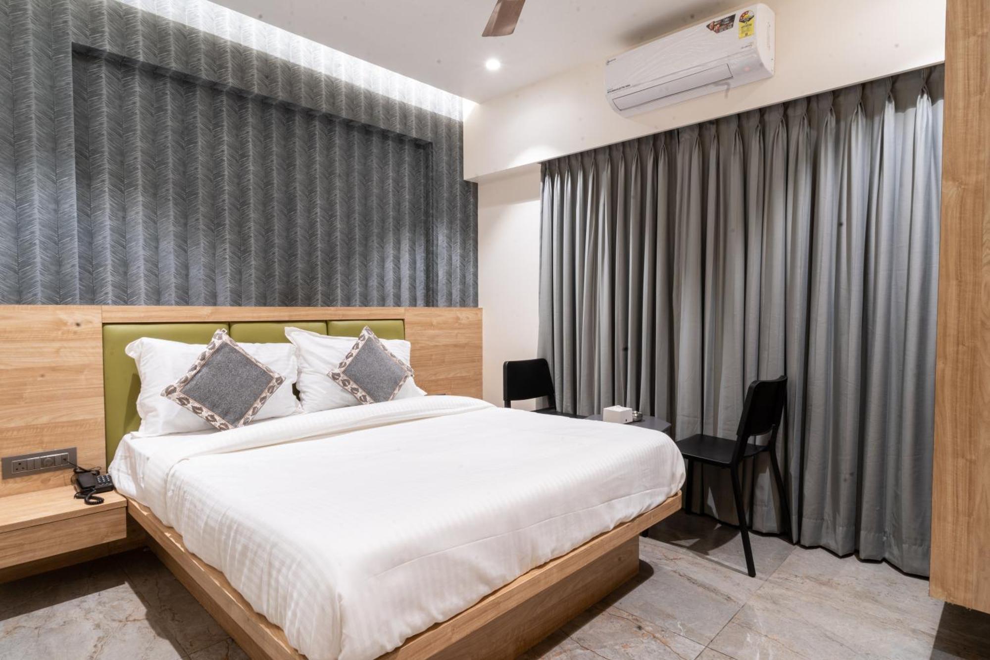 Hotel Aura Inn Airoli ,Digha Нави Мумбаи Экстерьер фото
